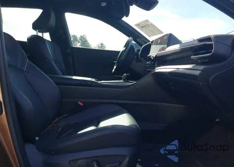 2023 Toyota Crown Platinum из США, поврежденный, VIN JTDAFAAF5P3003528